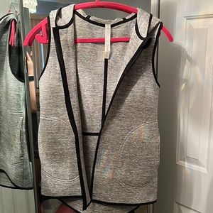 Lululemon vest